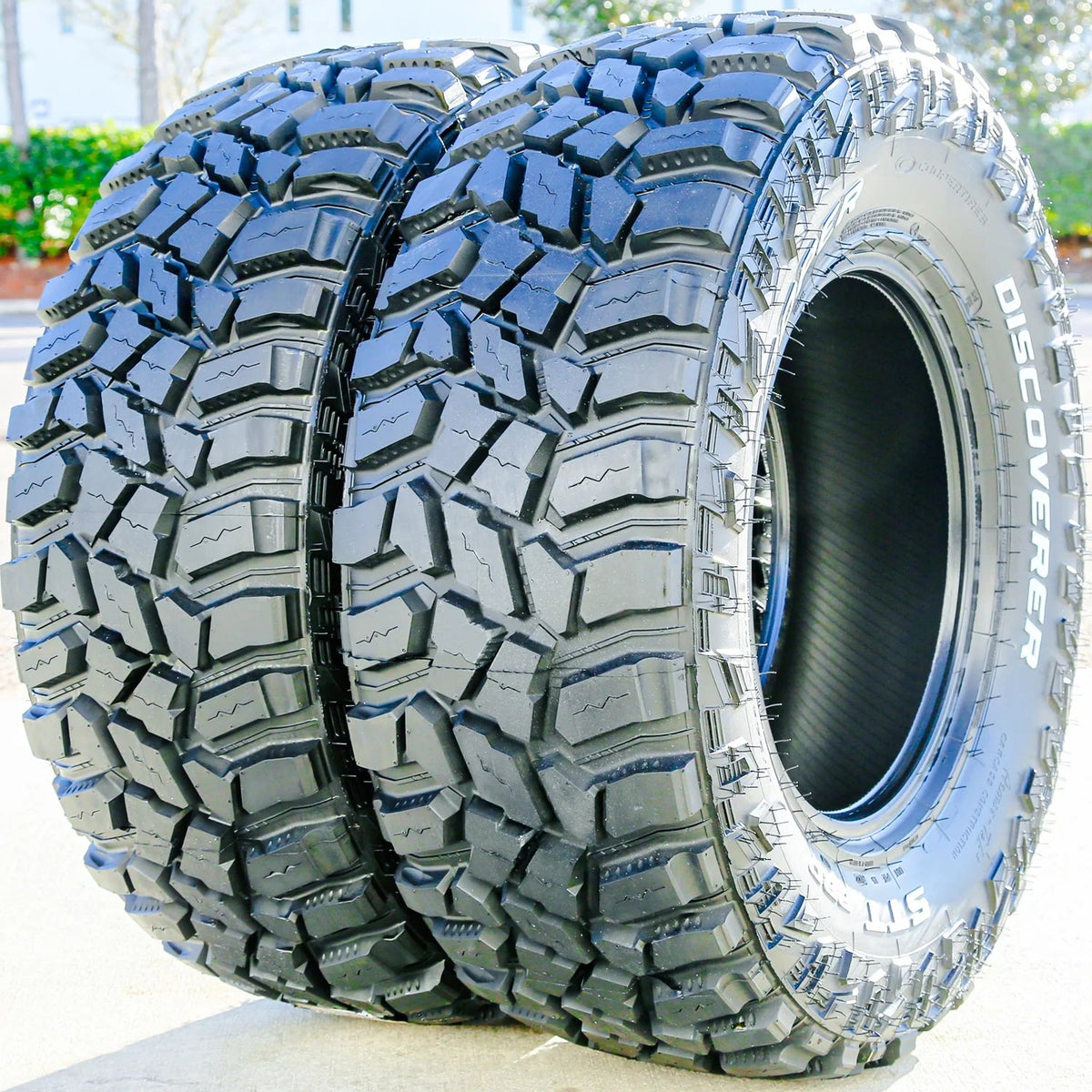 LT275/70R18 125/122P E 10-Ply Mud-Terrain Tires - Set of 4