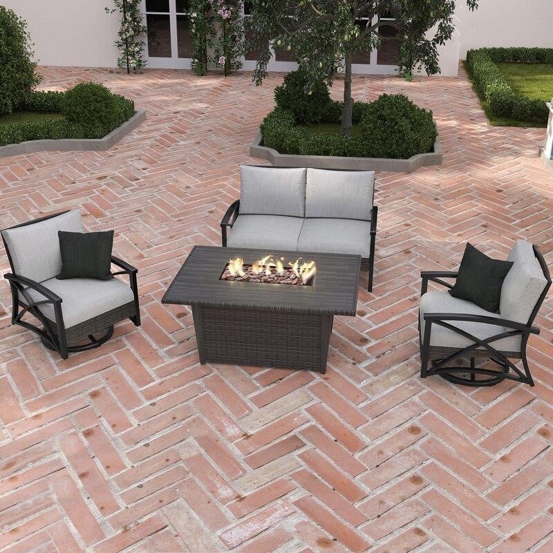 Metal 4-Person Seating Group with Cushions