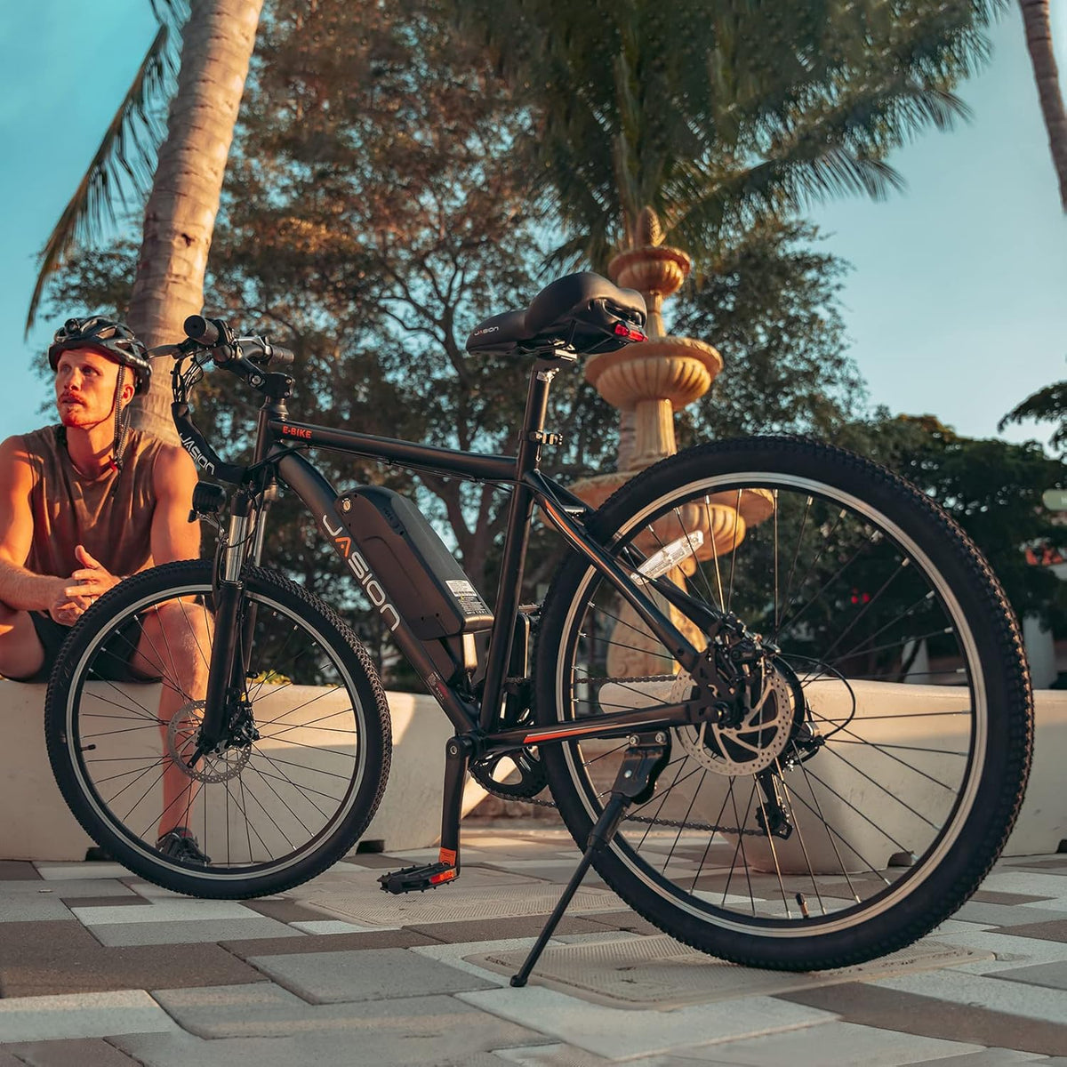 500W Electric Bike with 40-Mile Range and 20 MPH Top Speed - Model EB5