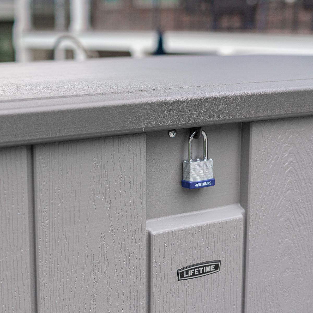 568-Liter Outdoor Storage Deck Box - Model 60384U
